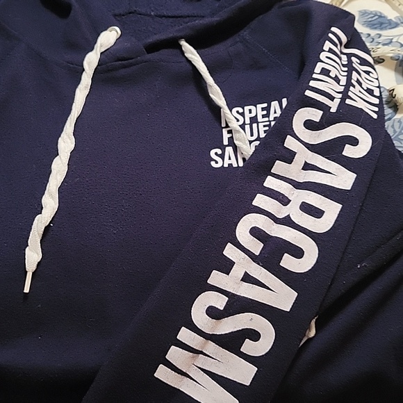 Sweatshirt - Picture 2 of 2